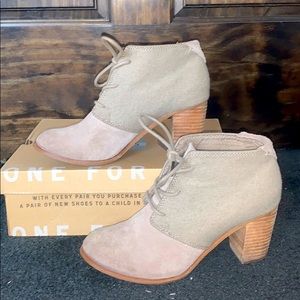 Toms booties